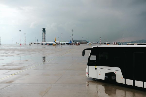 Optimisez votre voyage avec une location voiture à nantes aéroport